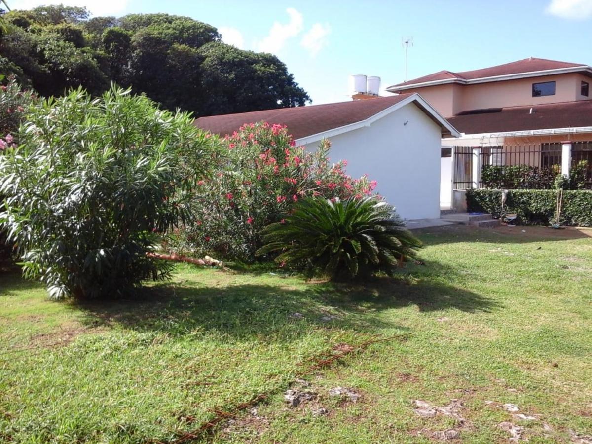West House Lusitania Guest house *